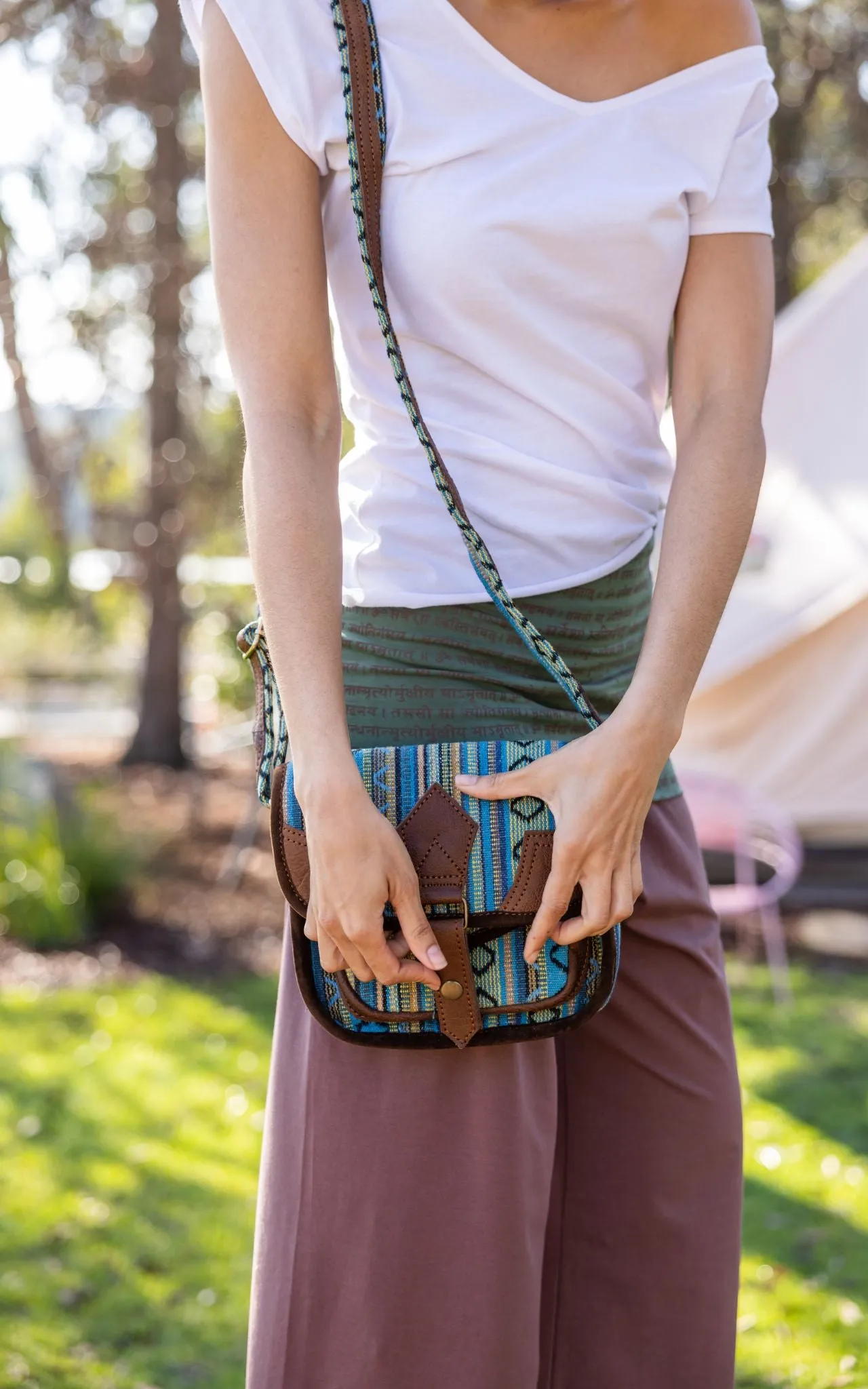 Buffalo Leather & Cotton Bag - Cassis