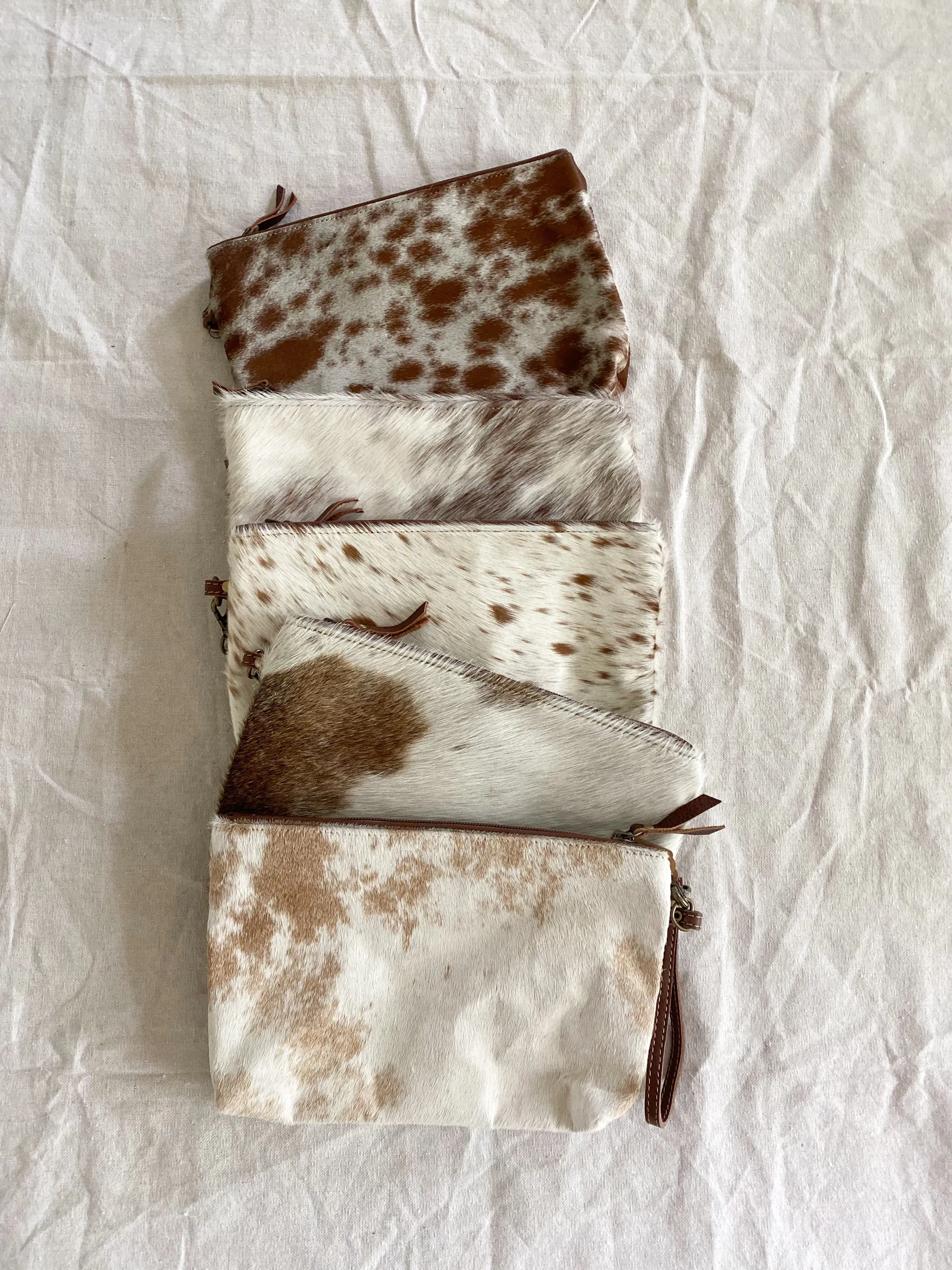 Fabele cowhide [large] clutch