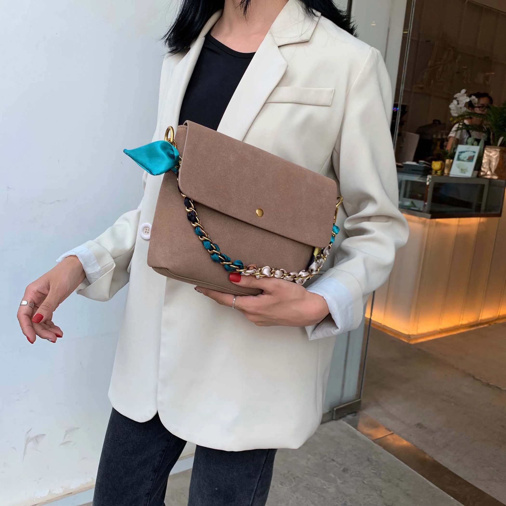 SCRUB LEATHER BAG